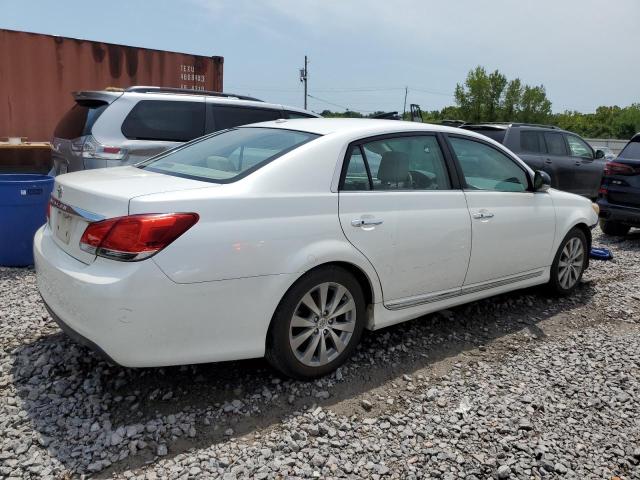 4T1BK3DB2BU422813 - 2011 TOYOTA AVALON BASE WHITE photo 3