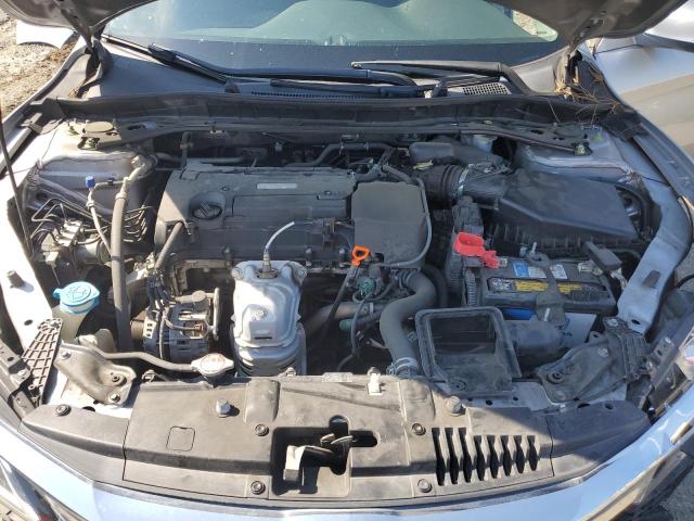 1HGCR2F70HA211354 - 2017 HONDA ACCORD EX SILVER photo 11