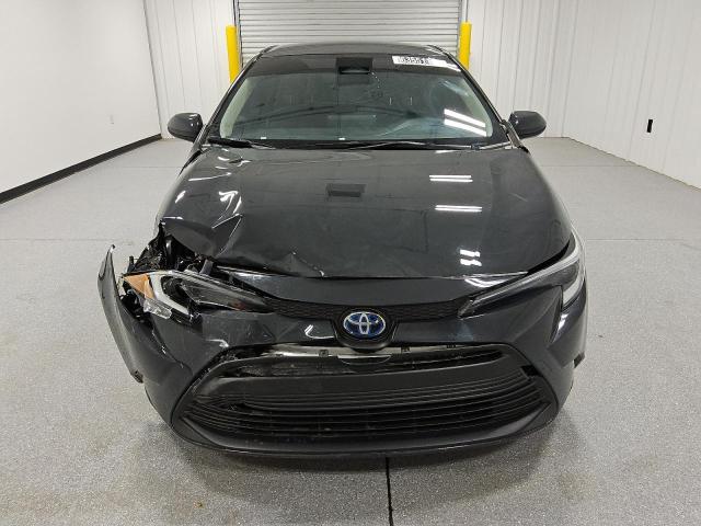 JTDBCMFE5R3045764 - 2024 TOYOTA COROLLA LE CHARCOAL photo 5