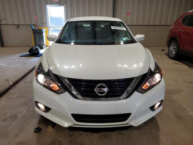 1N4AL3AP1JC250488 - 2018 NISSAN ALTIMA 2.5 Beyaz fotoğraf 5