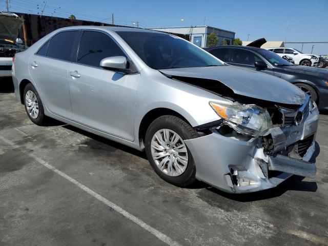 4T4BF1FK8CR227361 - 2012 TOYOTA CAMRY BASE SILVER photo 4