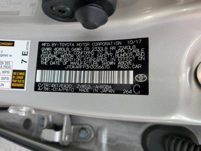 JTDKARFP3H3056670 - 2017 TOYOTA PRIUS PRIM ვერცხლისფერი ფოტო 12