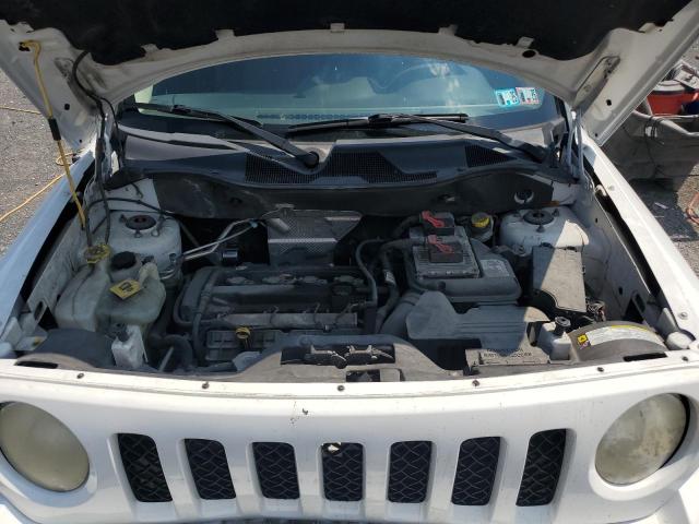 1C4NJPBA2CD565459 - 2012 JEEP PATRIOT SPORT WHITE photo 12