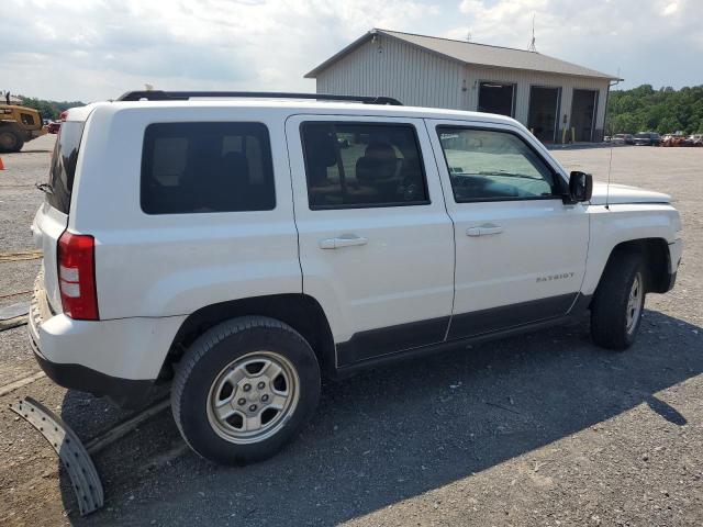 1C4NJPBA2CD565459 - 2012 JEEP PATRIOT SPORT WHITE photo 3