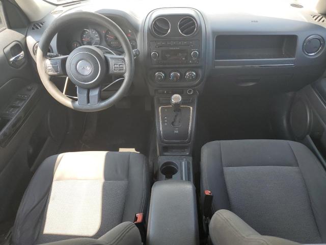 1C4NJPBA2CD565459 - 2012 JEEP PATRIOT SPORT WHITE photo 8