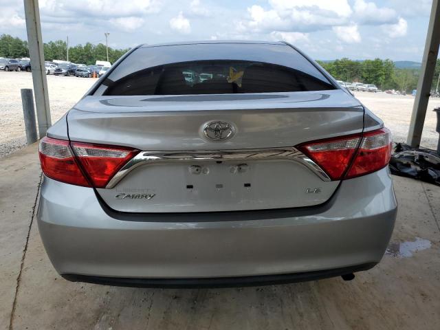 4T1BF1FK0GU152610 - 2016 TOYOTA CAMRY LE SILVER photo 6