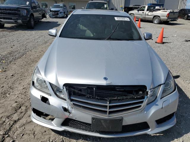 WDDHF7CB3BA419678 - 2011 MERCEDES-BENZ E 550 GRAY photo 5