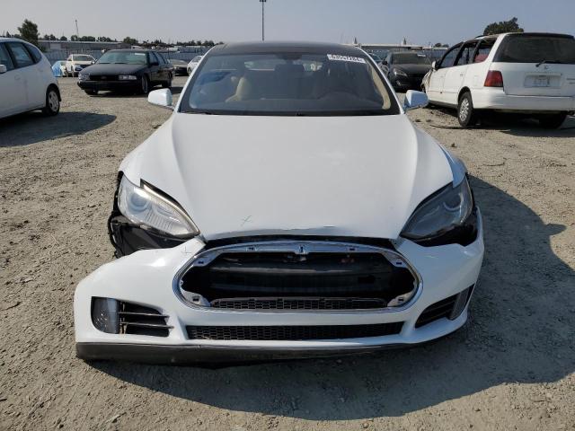 5YJSA1AC7DFP10198 - 2013 TESLA MODEL S თეთრი ფოტო 5