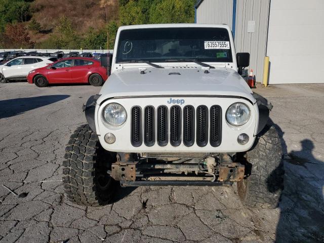 1C4AJWAG1JL878049 - 2018 JEEP WRANGLER SPORT 白色 照片 5