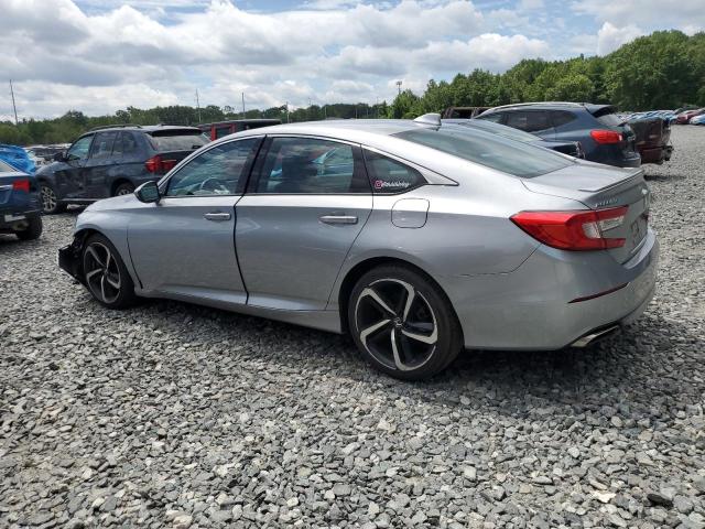 1HGCV1F33JA055268 - 2018 HONDA ACCORD SPORT Сріблястий фото 2