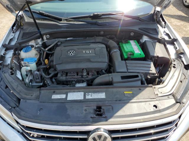 1VWDT7A33HC021975 - 2017 VOLKSWAGEN PASSAT R-LINE Gümüş foto 11
