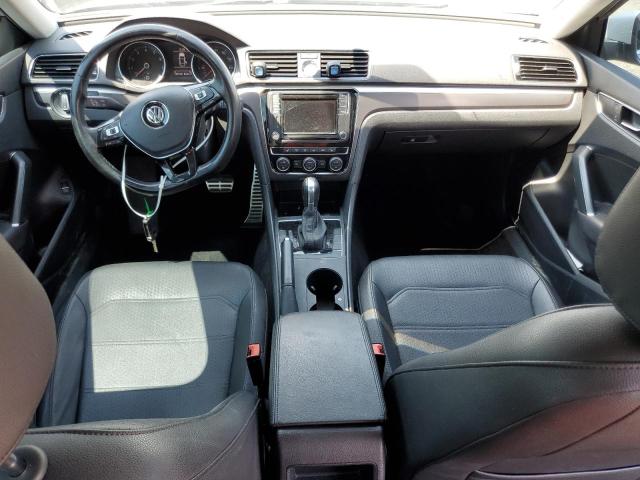 1VWDT7A33HC021975 - 2017 VOLKSWAGEN PASSAT R-LINE Gümüş foto 8