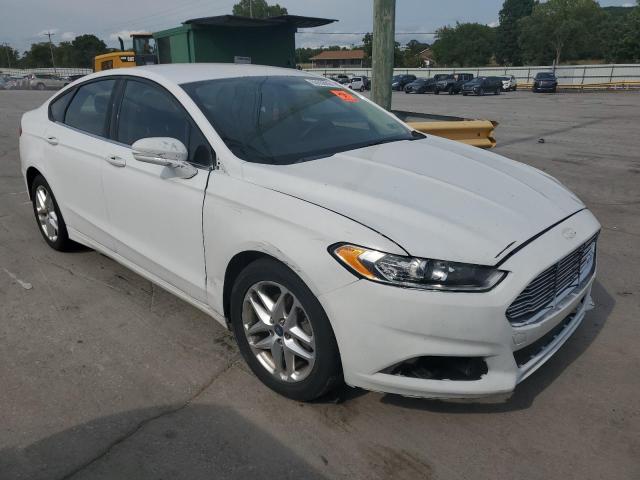 3FA6P0H72DR174039 - 2013 FORD FUSION SE WHITE photo 4