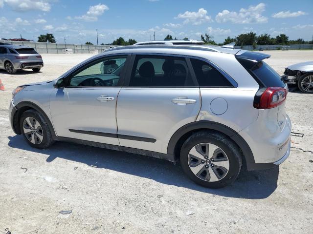 KNDCB3LC8H5091046 - 2017 KIA NIRO FE SILVER photo 2