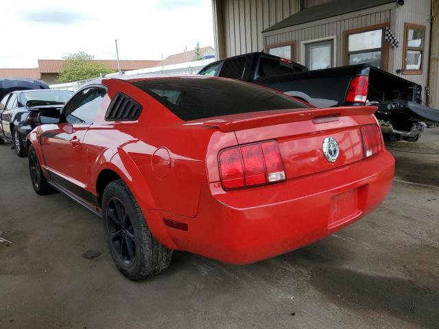 1ZVFT80NX75315300 - 2007 FORD MUSTANG RED photo 2