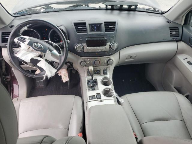 5TDBK3EHXCS120294 - 2012 TOYOTA HIGHLANDER BASE MAROON photo 8