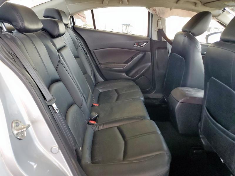 3MZBN1V36JM199540 - 2018 MAZDA 3 TOURING Сріблястий фото 10