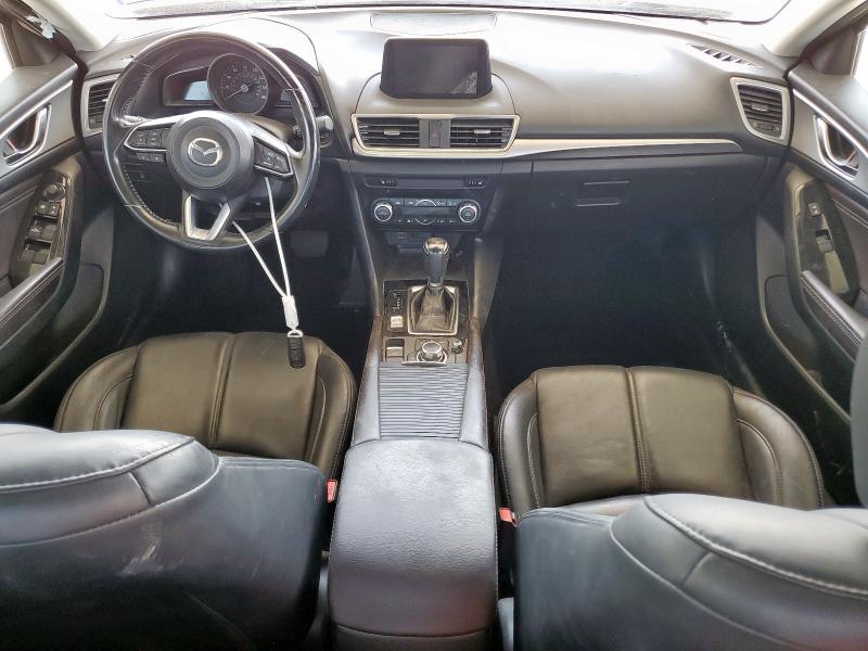 3MZBN1V36JM199540 - 2018 MAZDA 3 TOURING Сріблястий фото 8