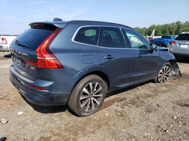 YV4L12RV2P1313038 - 2023 VOLVO XC60 CORE BLUE photo 3