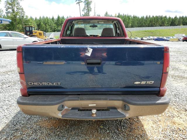 1GCCS19WX28140677 - 2002 CHEVROLET S TRUCK S10 RED photo 6