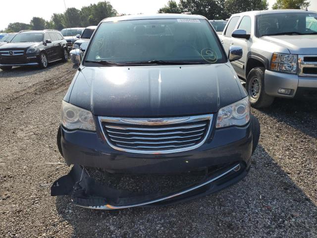 2C4RC1GG7DR650608 - 2013 CHRYSLER TOWN & COU LIMITED BLACK photo 5
