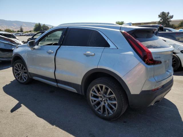 1GYFZCR48MF019416 - 2021 CADILLAC XT4 PREMIUM LUXURY SILVER photo 2