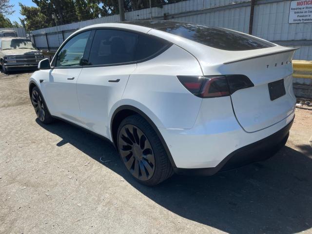 7SAYGDEE2NF359386 - 2022 TESLA MODEL Y أبيض صورة 3