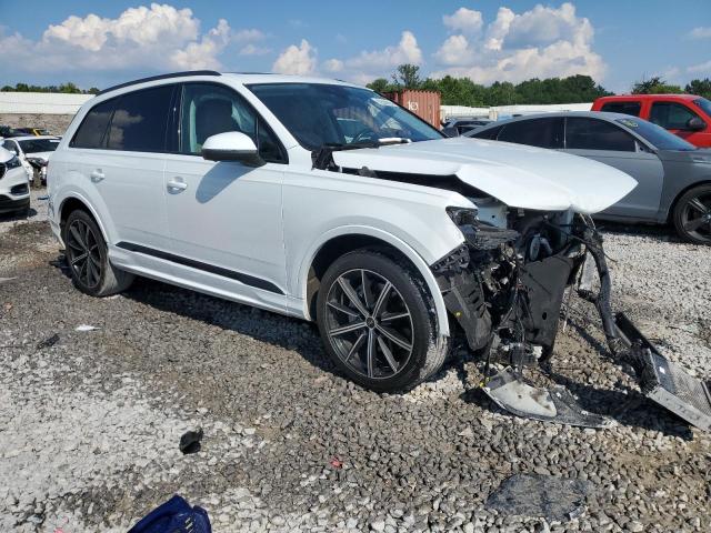 WA1LXAF71MD020950 - 2021 AUDI Q7 PREMIUM PLUS WHITE photo 4