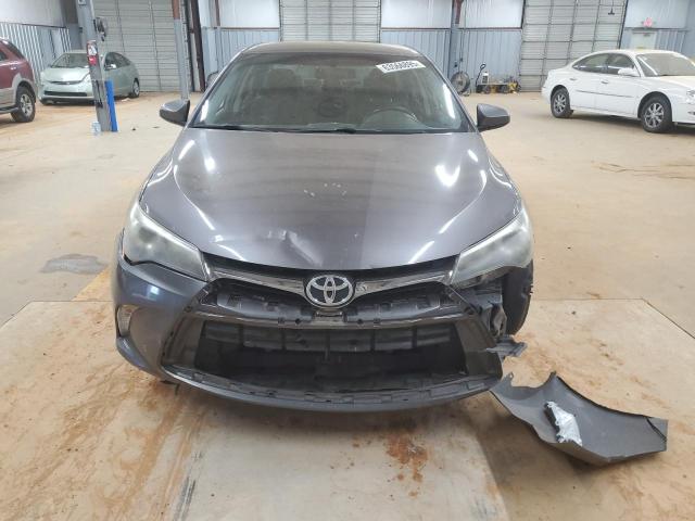 4T1BF1FK8GU231099 - 2016 TOYOTA CAMRY LE GRAY photo 5