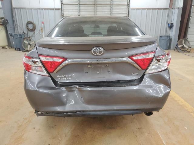 4T1BF1FK8GU231099 - 2016 TOYOTA CAMRY LE GRAY photo 6