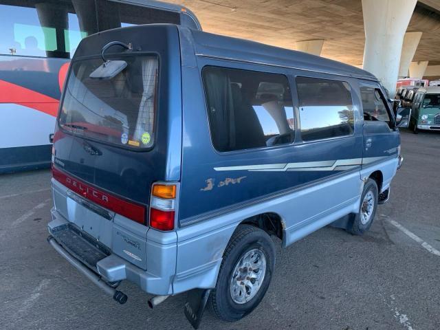 P35W0311796 - 1993 MITSUBISHI DELICA GREEN photo 4