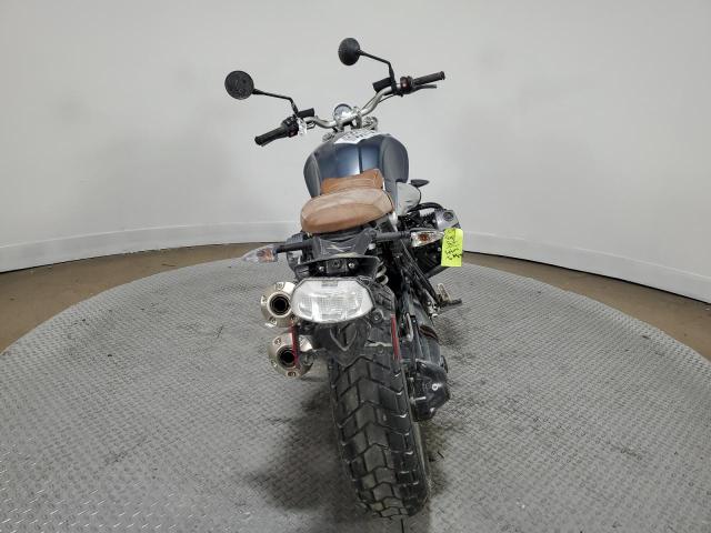 WB10J3308KZ794803 - 2019 BMW R NINE T SCRAMBLER GRAY photo 4