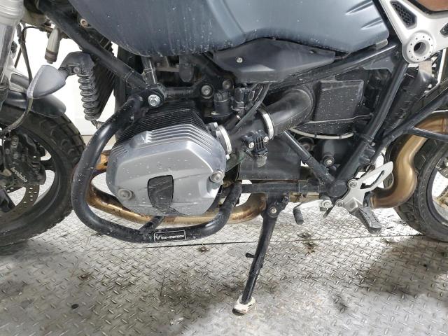 WB10J3308KZ794803 - 2019 BMW R NINE T SCRAMBLER GRAY photo 6