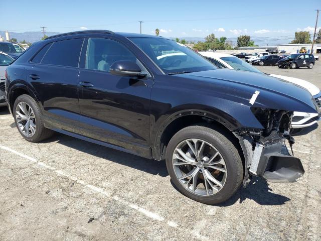 WA1AVAF11LD003895 - 2020 AUDI Q8 PREMIUM BLACK photo 4