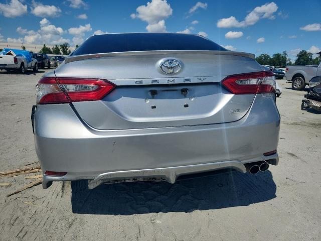 4T1B11HK2JU088332 - 2018 TOYOTA CAMRY L GRAY photo 6