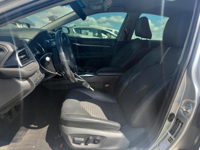 4T1B11HK2JU088332 - 2018 TOYOTA CAMRY L GRAY photo 7