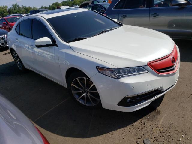19UUB3F70HA002940 - 2017 ACURA TLX ADVANCE WHITE photo 4