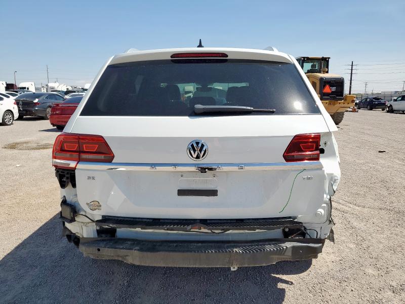 1V2DP2CA4JC599755 - 2018 VOLKSWAGEN ATLAS SE Weiß Foto 6
