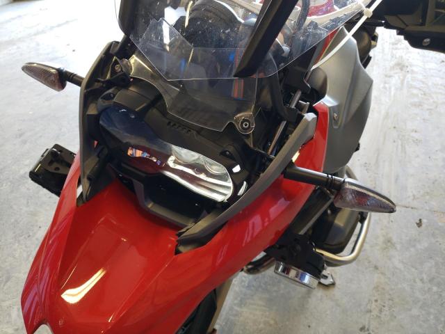 WB10A1103FZ187432 - 2015 BMW R1200 GS RED photo 9