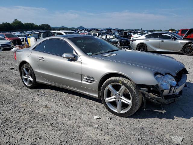 WDBSK75F24F065975 - 2004 MERCEDES-BENZ SL 500 SILVER photo 4