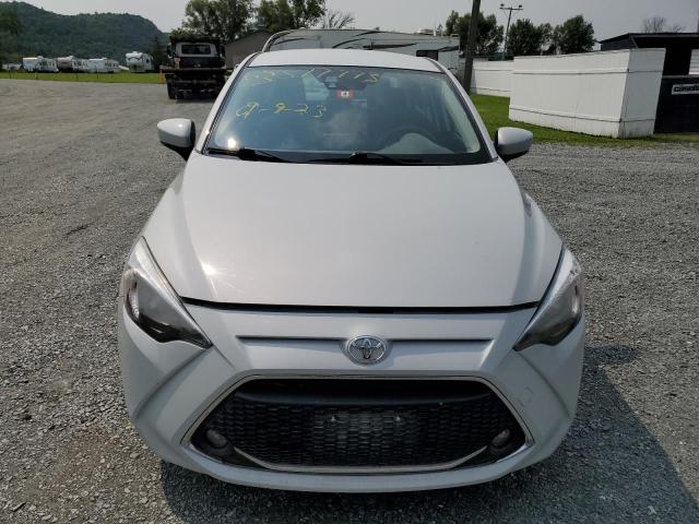 3MYDLBYV5KY505790 - 2019 TOYOTA YARIS L SILVER photo 5