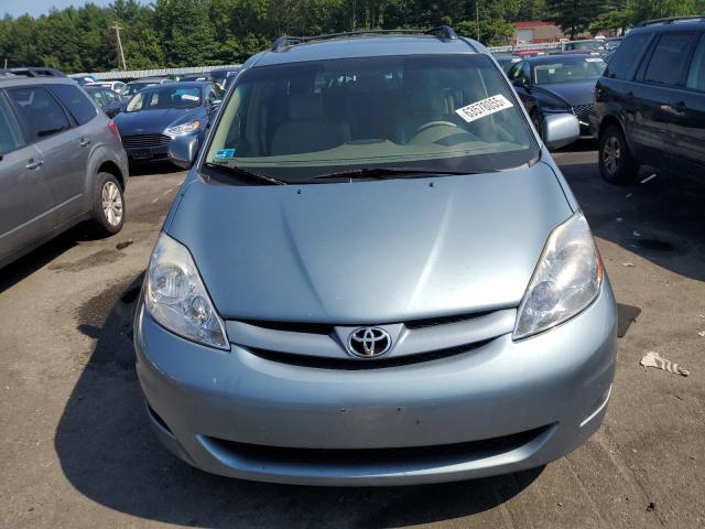 5TDBK22C58S017343 - 2008 TOYOTA SIENNA XLE BLUE photo 5