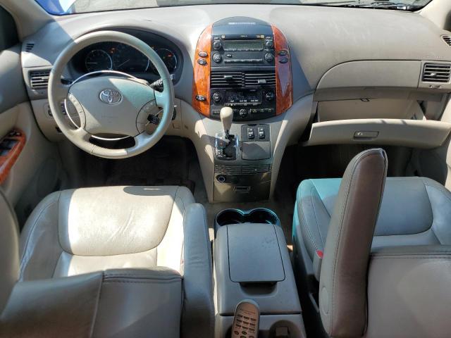 5TDBK22C58S017343 - 2008 TOYOTA SIENNA XLE BLUE photo 8
