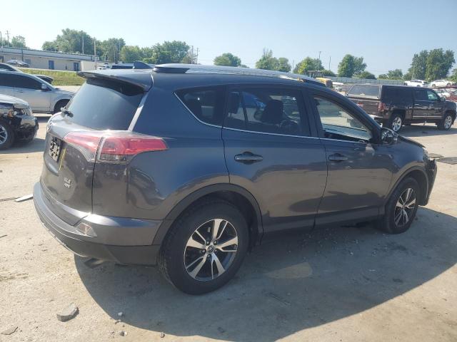 JTMRFREV7GJ087009 - 2016 TOYOTA RAV4 XLE GRAY photo 3