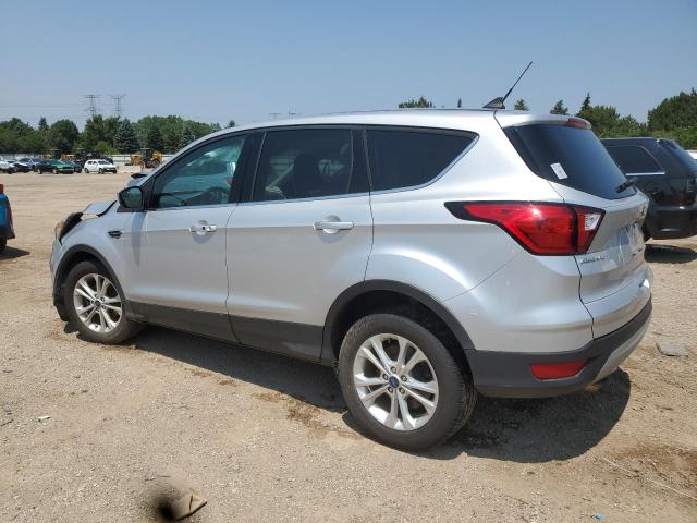 1FMCU0GDXKUA04221 - 2019 FORD ESCAPE SE SILVER photo 2