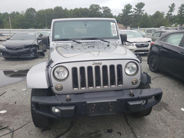 1C4AJWAG3JL872320 - 2018 JEEP WRANGLER SPORT SILVER photo 5