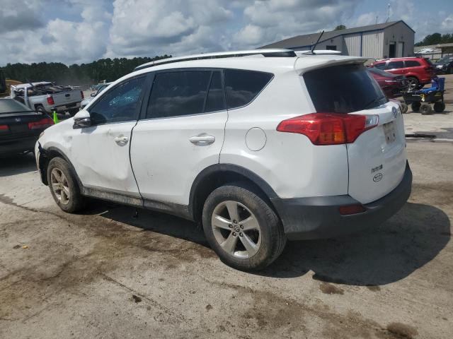 2T3WFREV3FW162274 - 2015 TOYOTA RAV4 XLE WHITE photo 2