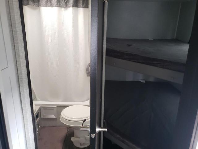 4YDT27324MT436106 - 2021 CAMP CAMPER WHITE photo 6