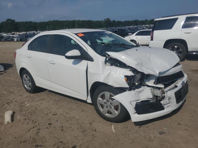 1G1JA5SH7E4192351 - 2014 CHEVROLET SONIC LS WHITE photo 4