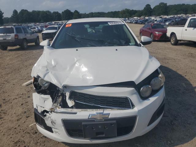 1G1JA5SH7E4192351 - 2014 CHEVROLET SONIC LS WHITE photo 5